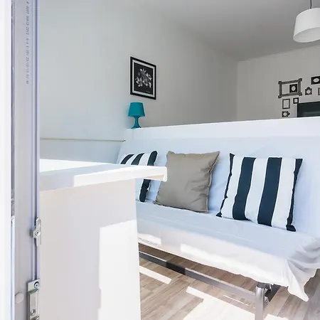 Apartment On Vostochnoy 32